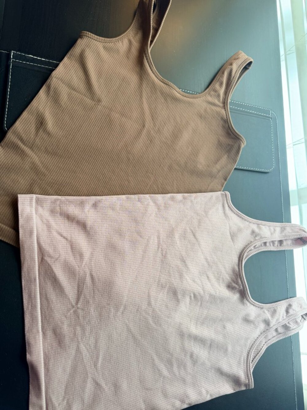 Athleta Signature Rib Tank Tops Lot of 2 M Mocha Brown Blush Barely Worn